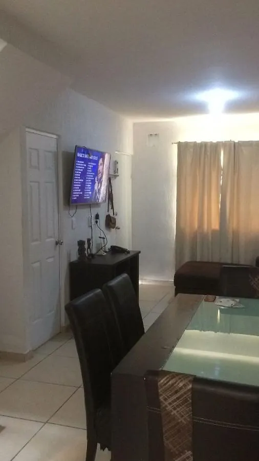 Casa Completa, 3 Recamaras . Apartment Cancun Mexico