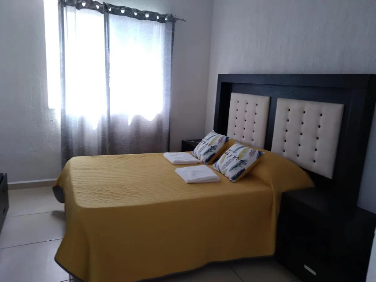 Casa Completa, 3 Recamaras . Apartment Cancun Mexico